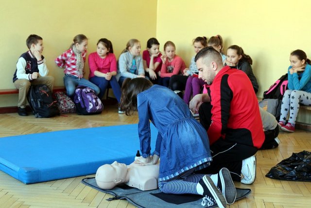 2015-03-16-095520-canon eos 700d